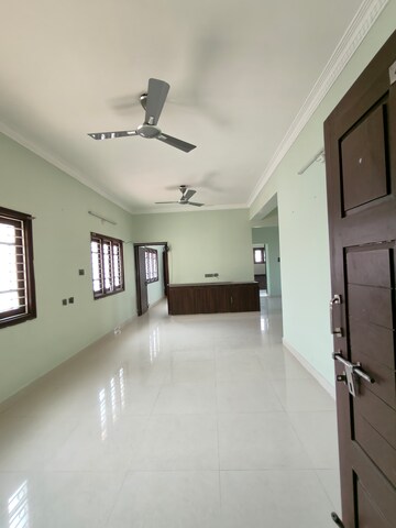 2 BHK Apartment For Rent in Kondapur