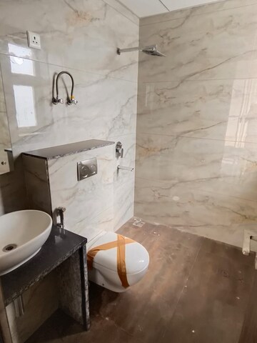 Bathroom in 5 BHK Apartment at Sector 52 – for Rent