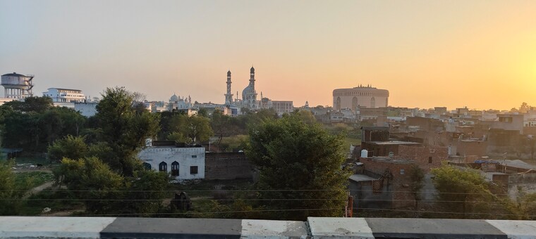 Exterior View, sector 62 Commercial Industrial Plot 10000 Sq.Mt. In Sector 62 Noida 8618647