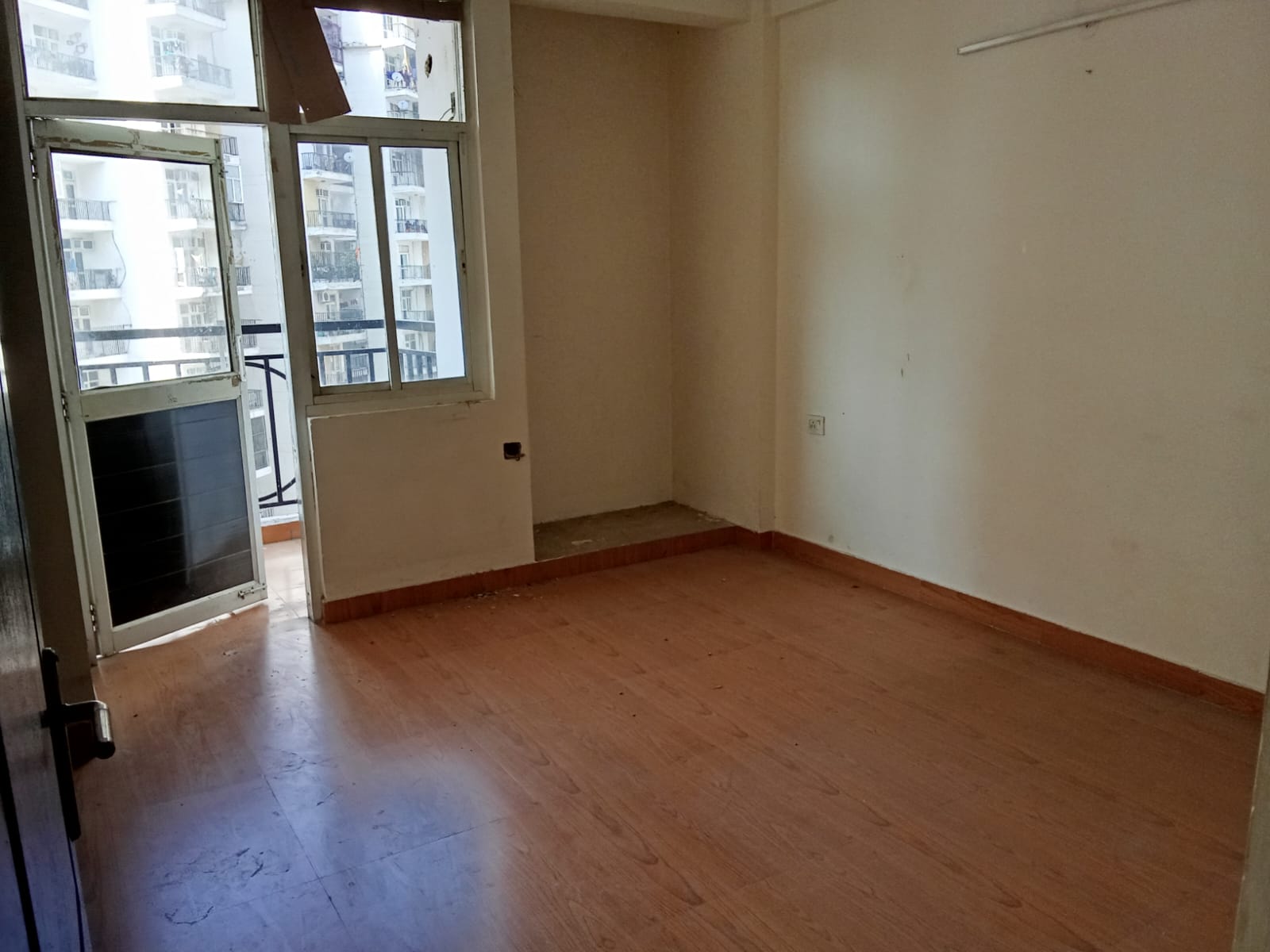 2 BHK Apartment For Sale in GH-7 Crossings Republik