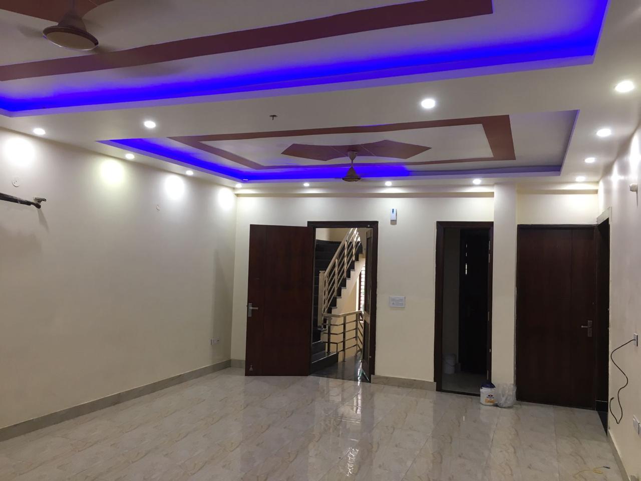 3 BHK Builder Floor For Rent in Parklands
