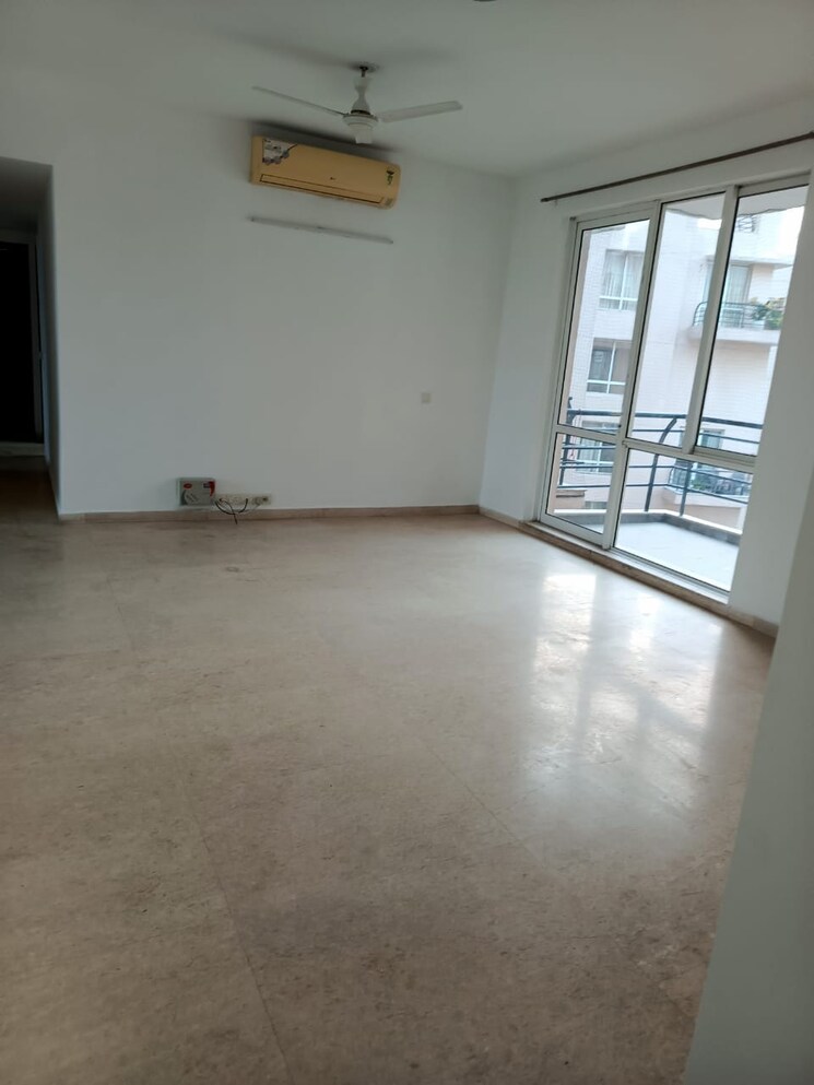 Room, unitech-espace-nirvana-country 3.5 Bedroom 2066 Sq.Ft. Apartment In Sector 50 Gurgaon 8618725