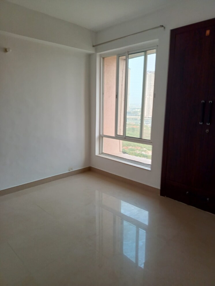 Room, unitech-espace-nirvana-country 3.5 Bedroom 2066 Sq.Ft. Apartment In Sector 50 Gurgaon 8618725