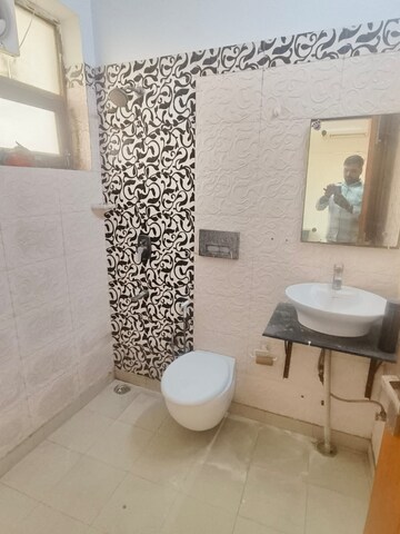 Bathroom in 3 BHK Builder Floor at Vipul World Floors, Sector 48 – for Sale