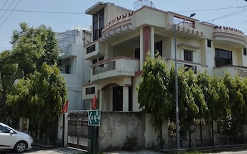 Industrial Plot For Sale in Sector 11