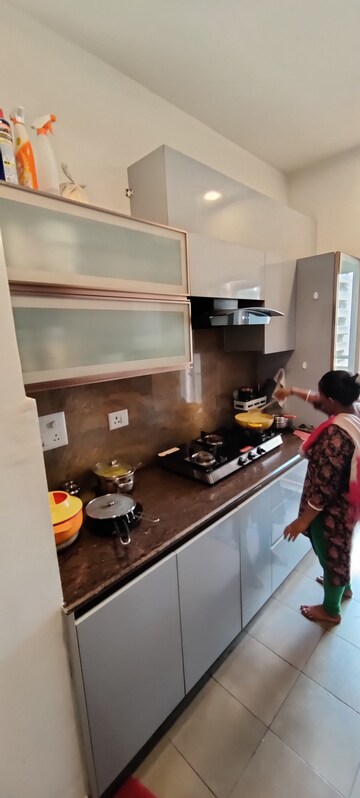 Furnished Amenities in 2 BHK Apartment at Antriksh Golf View, Sector 78 – for Rent
