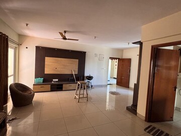 Room in 3 BHK Apartment at HM Symphony, Kasavanahalli – for Sale