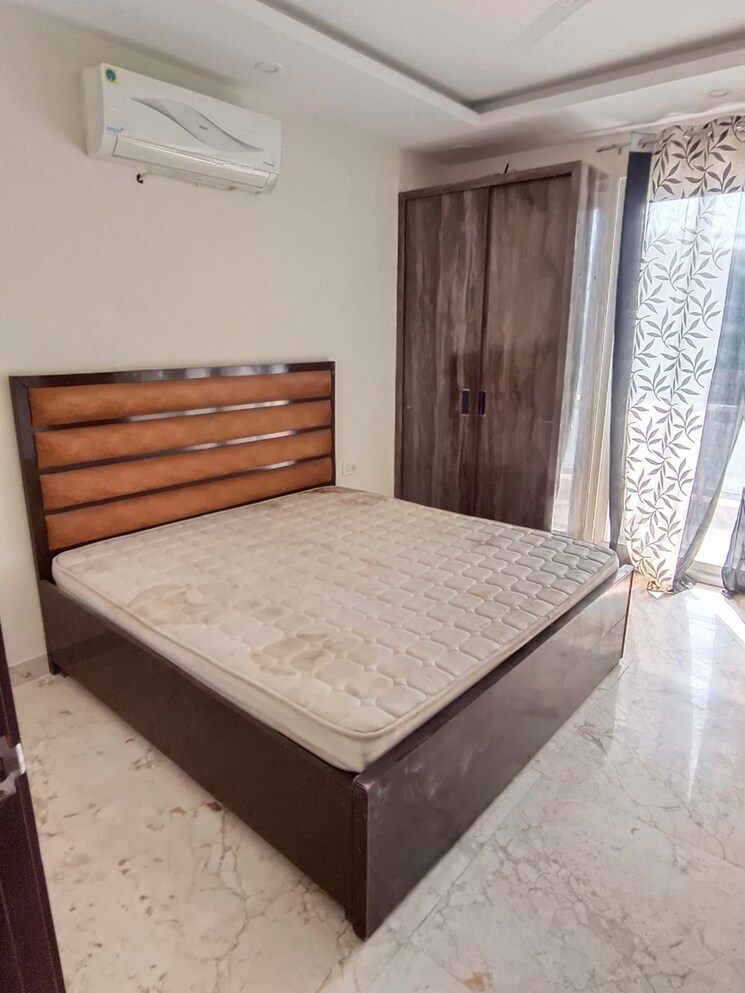 Bedroom, vipul-world-floors 3 Bedroom 1550 Sq.Ft. Builder Floor In Sector 48 Gurgaon 8618817