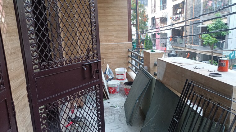 Balcony, gyan khand i 3 Bedroom 1500 Sq.Ft. Builder Floor In Gyan Khand I Ghaziabad 8618840