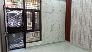 Room in 3 BHK Builder Floor at Gyan Khand I – for Sale