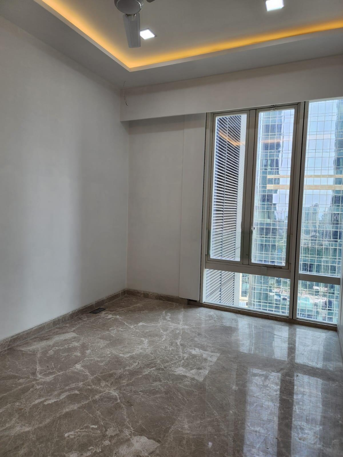 3 BHK + Servant Room Apartment For Rent in Indiabulls Blu