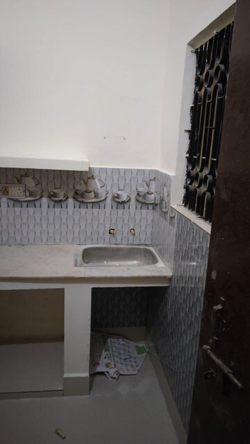 Bathroom in 2 BHK Independent House at Gomti Nagar – for Rent