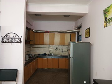 Kitchen in 3 BHK Builder Floor at Ardee City, Sector 52 – for Rent