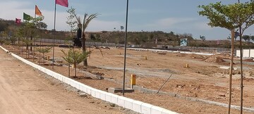  Plot For Sale in Kadthal