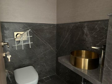 Bathroom in 4 BHK Apartment at Lodha The World Towers World One Tier 2, Worli – for Rent