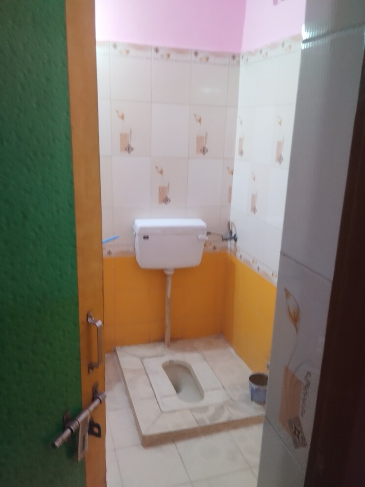 Bathroom, gomti nagar 2 Bedroom 1250 Sq.Ft. Independent House In Gomti Nagar Lucknow 8618974