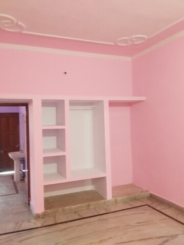 Room in 2 BHK Independent House at Gomti Nagar – for Rent