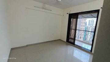 Master Bedroom in 3 BHK Apartment at Hyde Park CHS, Kharghar – for Rent