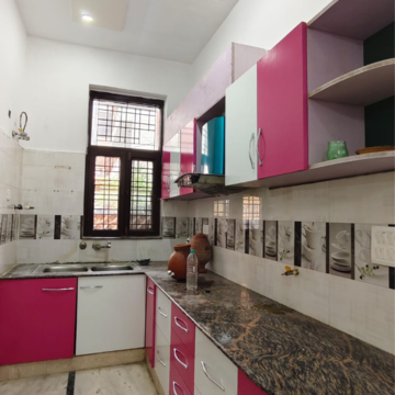 Kitchen in 2.5 BHK Villa at Sector 23 – for Rent