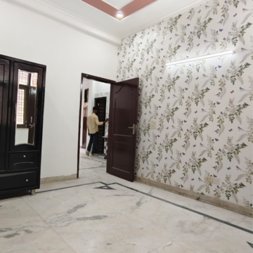 Room in 2.5 BHK Villa at Sector 23 – for Rent