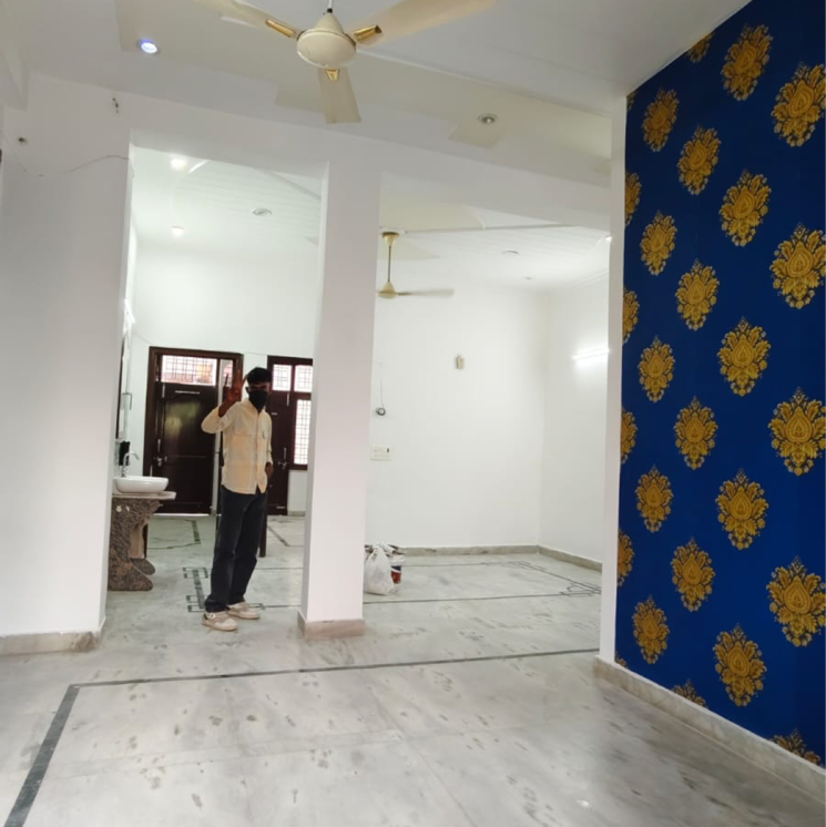  Parking, sector 23 2.5 Bedroom 1200 Sq.Ft. Villa In Sector 23 Gurgaon 8619285