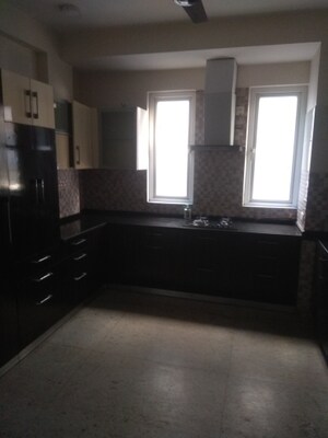 5 BHK Independent House For Sale in New Friends Colony