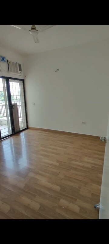 Room in 3 BHK Builder Floor at Puri Aman Vilas, Sector 89 – for Rent