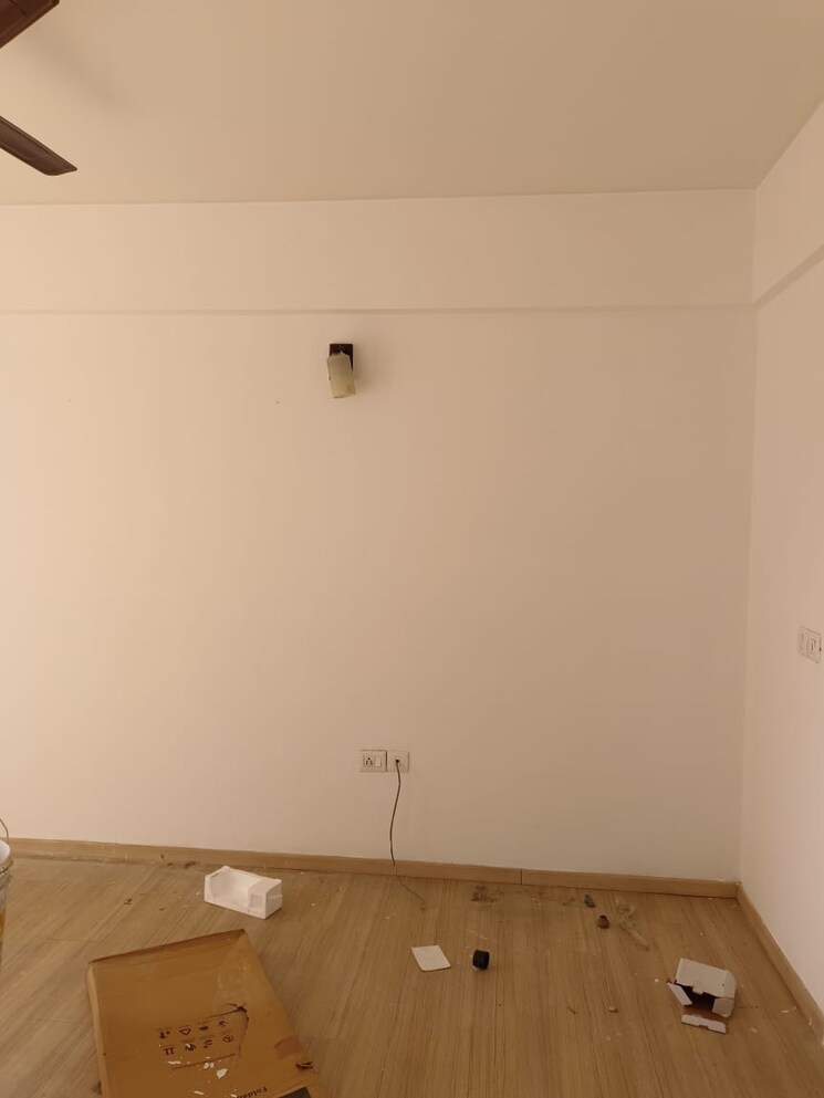 undefined, dlf-regal-gardens 3 Bedroom 1703 Sq.Ft. Apartment In Sector 90 Gurgaon 8619073