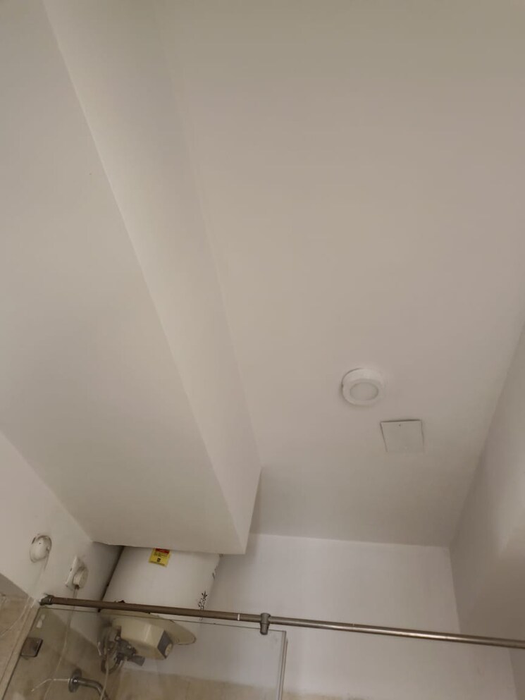 Room, dlf-regal-gardens 3 Bedroom 1703 Sq.Ft. Apartment In Sector 90 Gurgaon 8619073