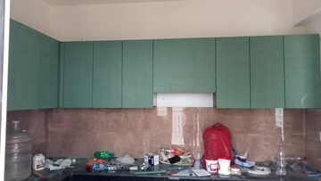 Furnished Amenities in 3 BHK Apartment at Omaxe New Heights, Sector 78 – for Rent