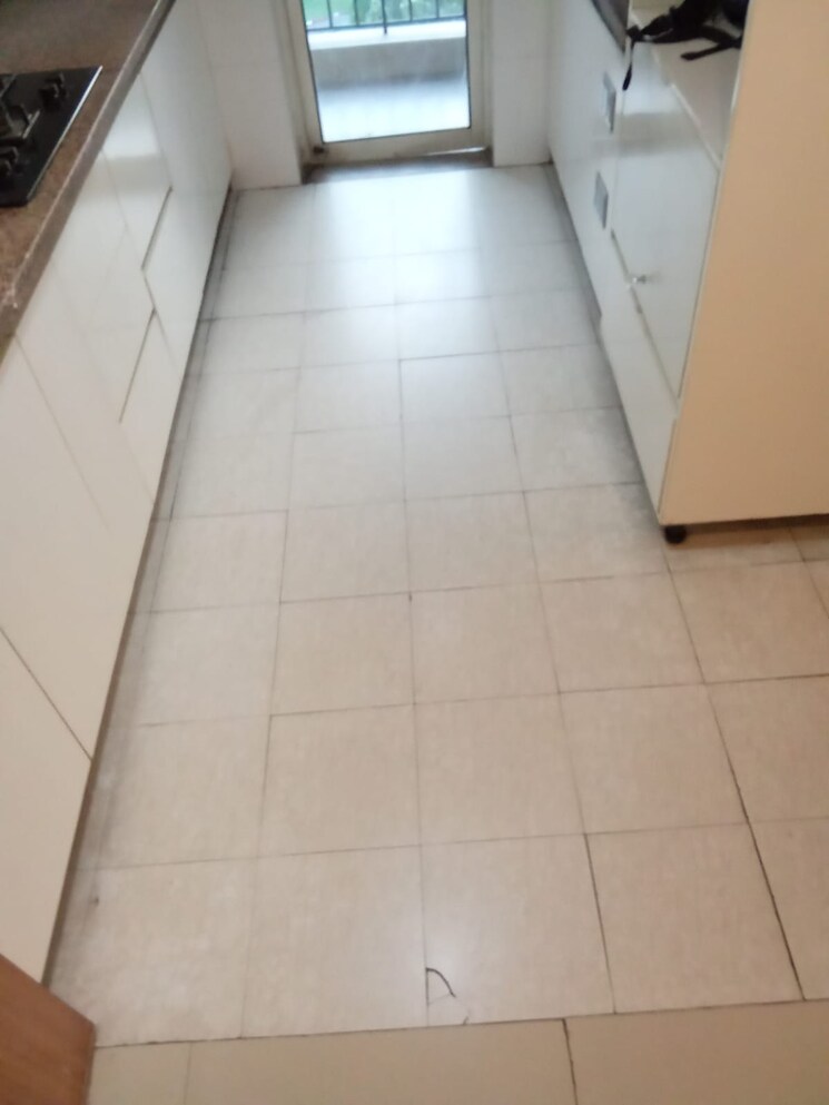 undefined, dlf-new-town-heights-iii 3 Bedroom 1930 Sq.Ft. Apartment In Sector 91 Gurgaon 8619353