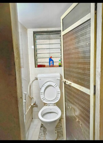 Bathroom in 2 BHK Apartment at Vakratunda Apartment Virar, Virar East – for Sale