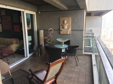 Gym in 3 BHK Apartment at Sumer Trinity Towers, Prabhadevi – for Rent