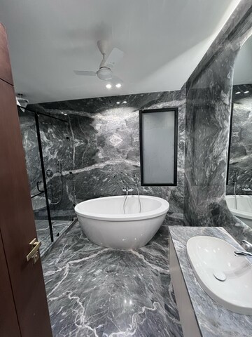 Bathroom in 4 BHK Builder Floor at Ansal Sushant Lok I, Sector 43 – for Rent