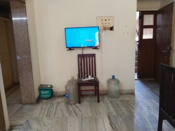 Furnished Amenities in  Pg at Vashi Sector 8 – for Rent