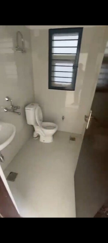 Bathroom in 3 BHK Builder Floor at BPTP District Phase 2, Sector 84 – for Rent