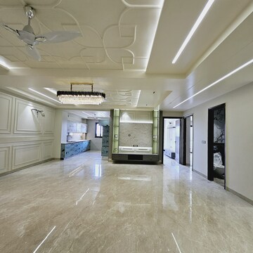 Parking in 4 BHK Apartment at Sector 89 – for Rent