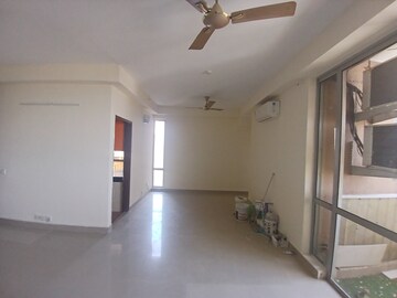 Room in 3 BHK Apartment at Conscient Heritage One, Sector 62 – for Rent