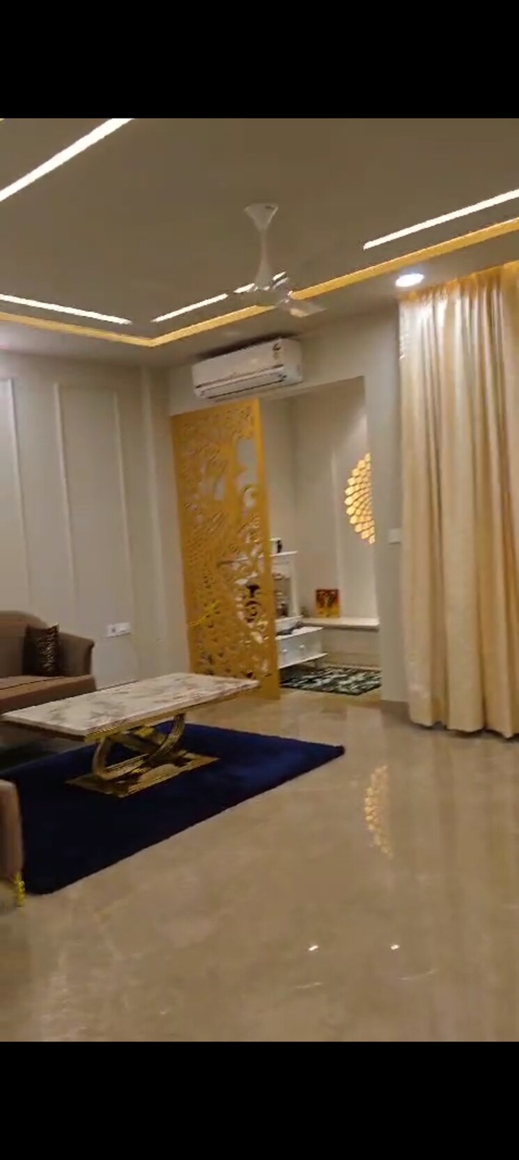 Living Room, parklands 4 Bedroom 401 Sq.Yd. Builder Floor In Sector 85 Faridabad 8619939