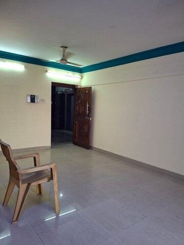 Room in 3 BHK Apartment at Regency Estate, Dombivli East – for Rent