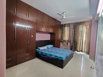 Bedroom in 3 BHK Apartment at DLF Westend Heights, Sector 53 – for Rent