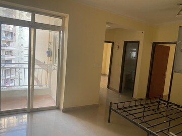 Room in 2 BHK Apartment at Supertech Ecociti, Sector 137 – for Sale