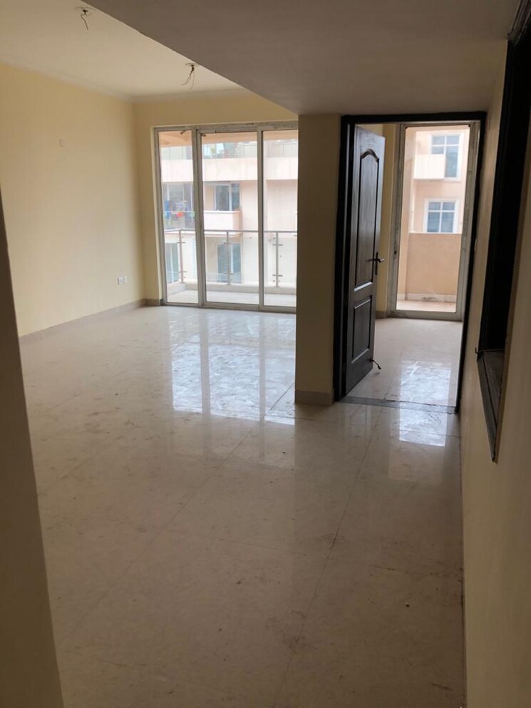 Room, ardee-city 2 Bedroom 200 Sq.Yd. Builder Floor In Sector 52 Gurgaon 8620234