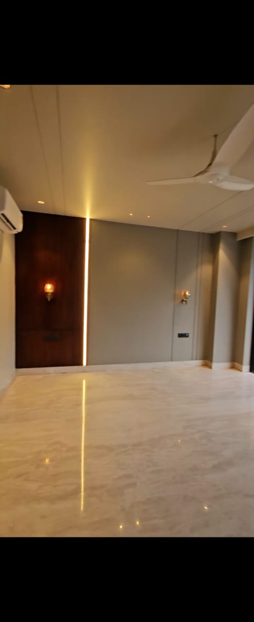 2 BHK Apartment For Sale in Devika Skypers