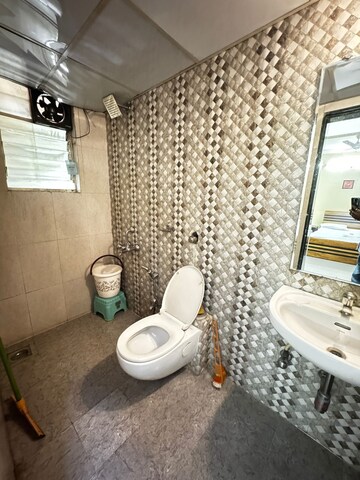 Bathroom in 1 BHK Builder Floor at Sector 11 – for Sale