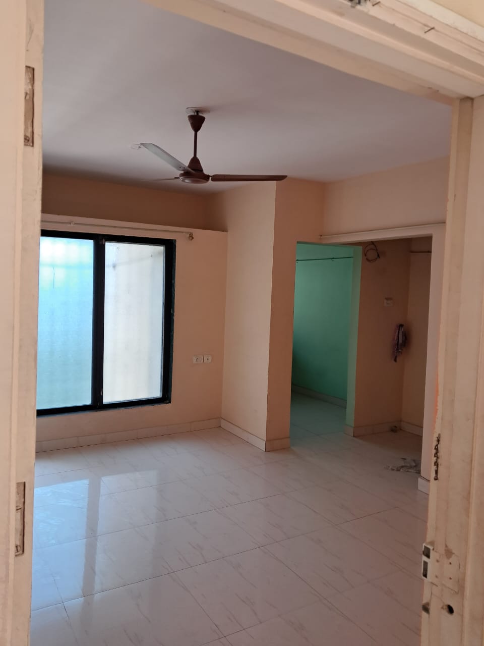 2 BHK Apartment For Rent in Haware Estate