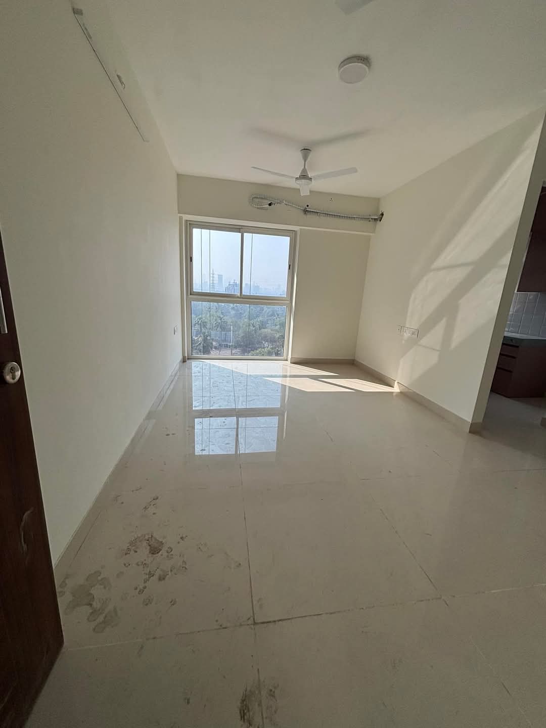 1 BHK Apartment For Sale in Shapoorji Pallonji Siennaa