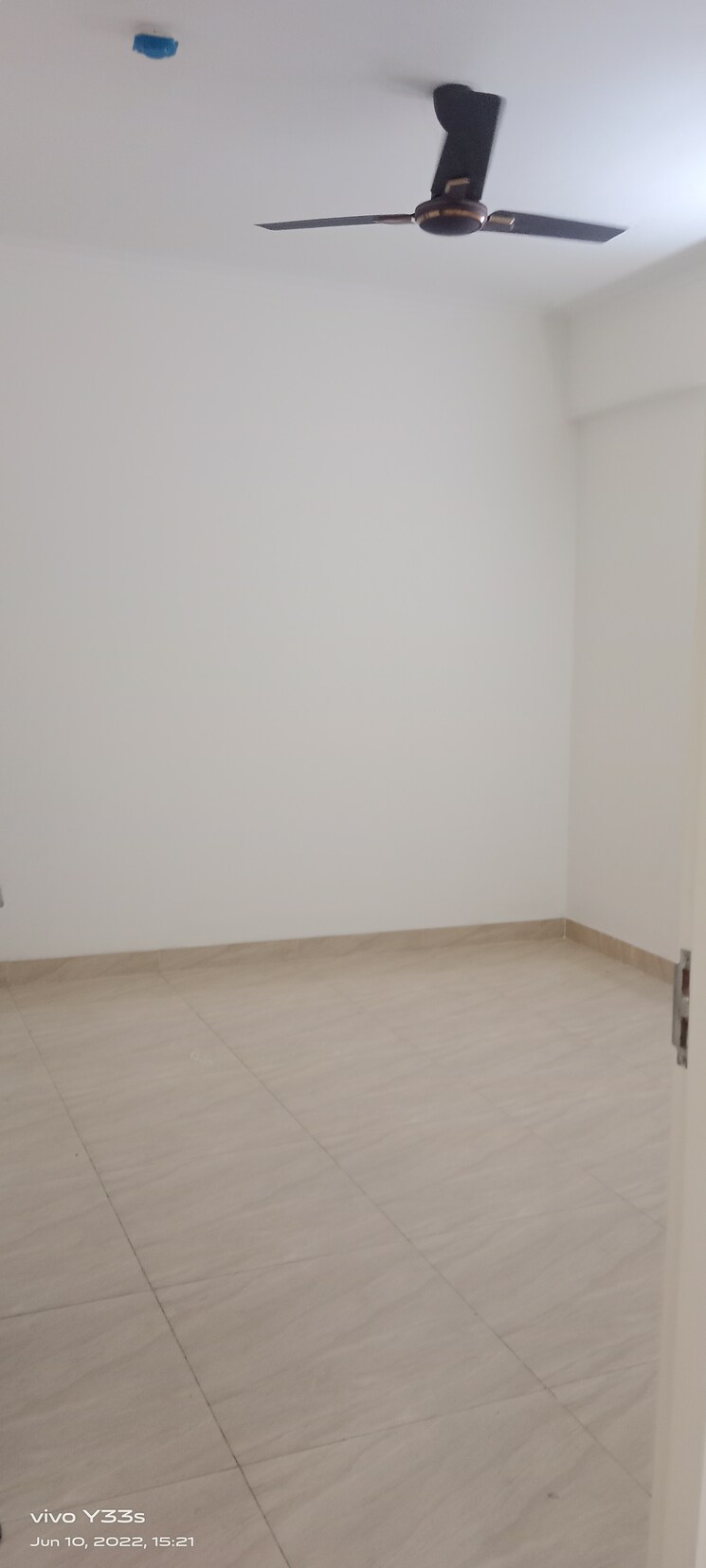 Room, gaur-city-2-11th-avenue 3 Bedroom 960 Sq.Ft. Apartment In Sector 16c Greater Noida Greater Noida 8620783