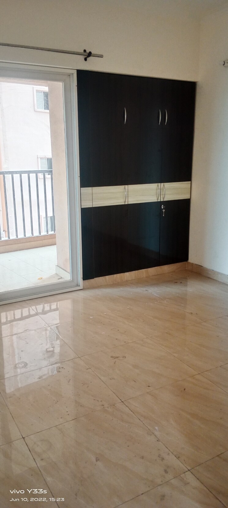 Room, gaur-city-2-11th-avenue 3 Bedroom 960 Sq.Ft. Apartment In Sector 16c Greater Noida Greater Noida 8620783