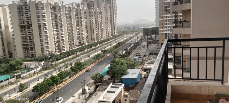 Exterior View, gaur-city-2-11th-avenue 3 Bedroom 960 Sq.Ft. Apartment In Sector 16c Greater Noida Greater Noida 8620783